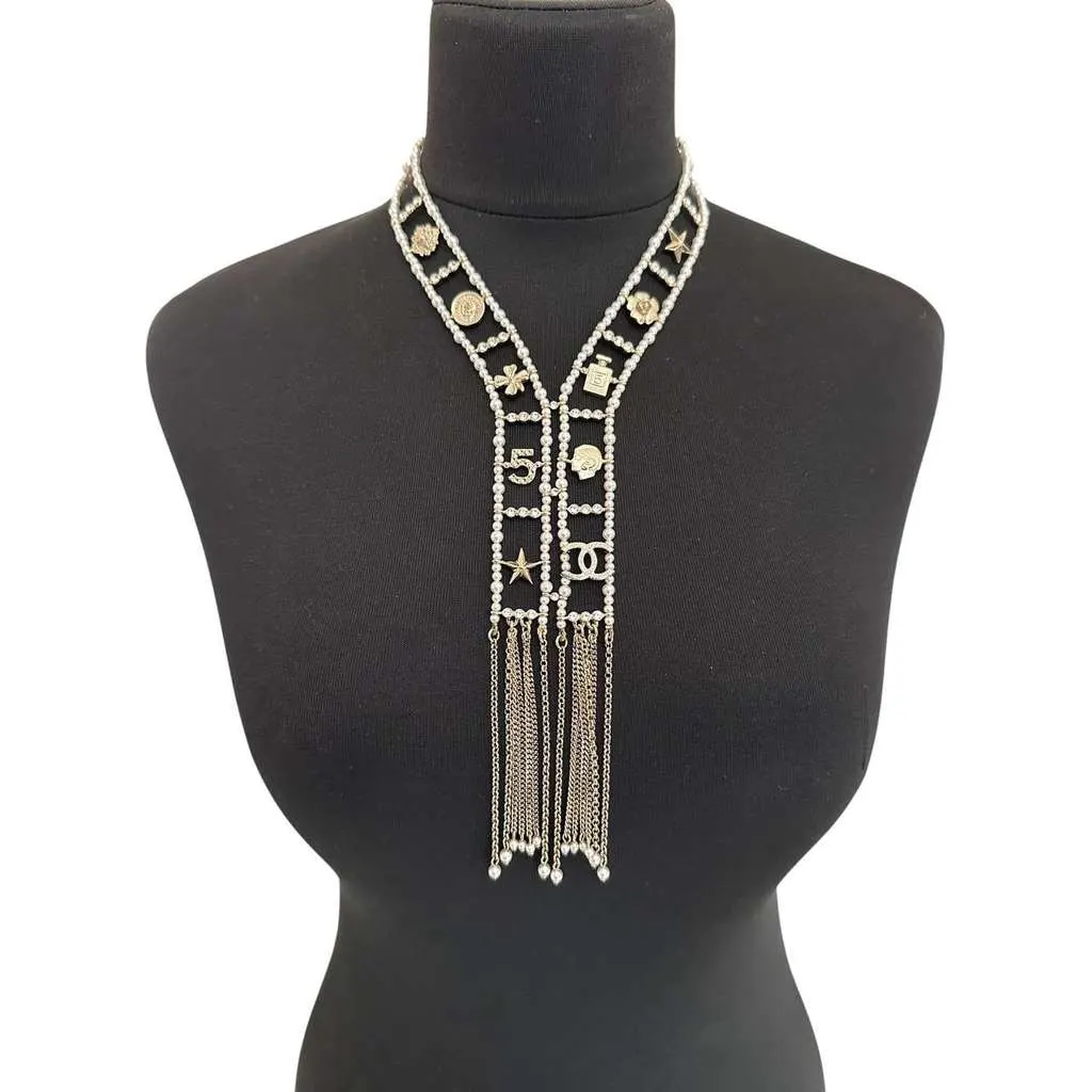Chanel Charm Statement Necklace Black Lace Very good - Back View