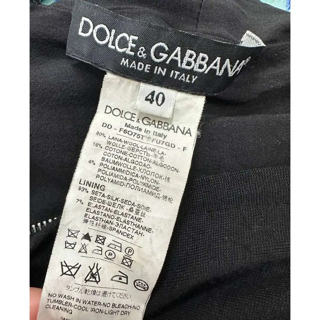 Dolce & Gabbana Fitted Lace Dress Black Lace Very good - Inside View