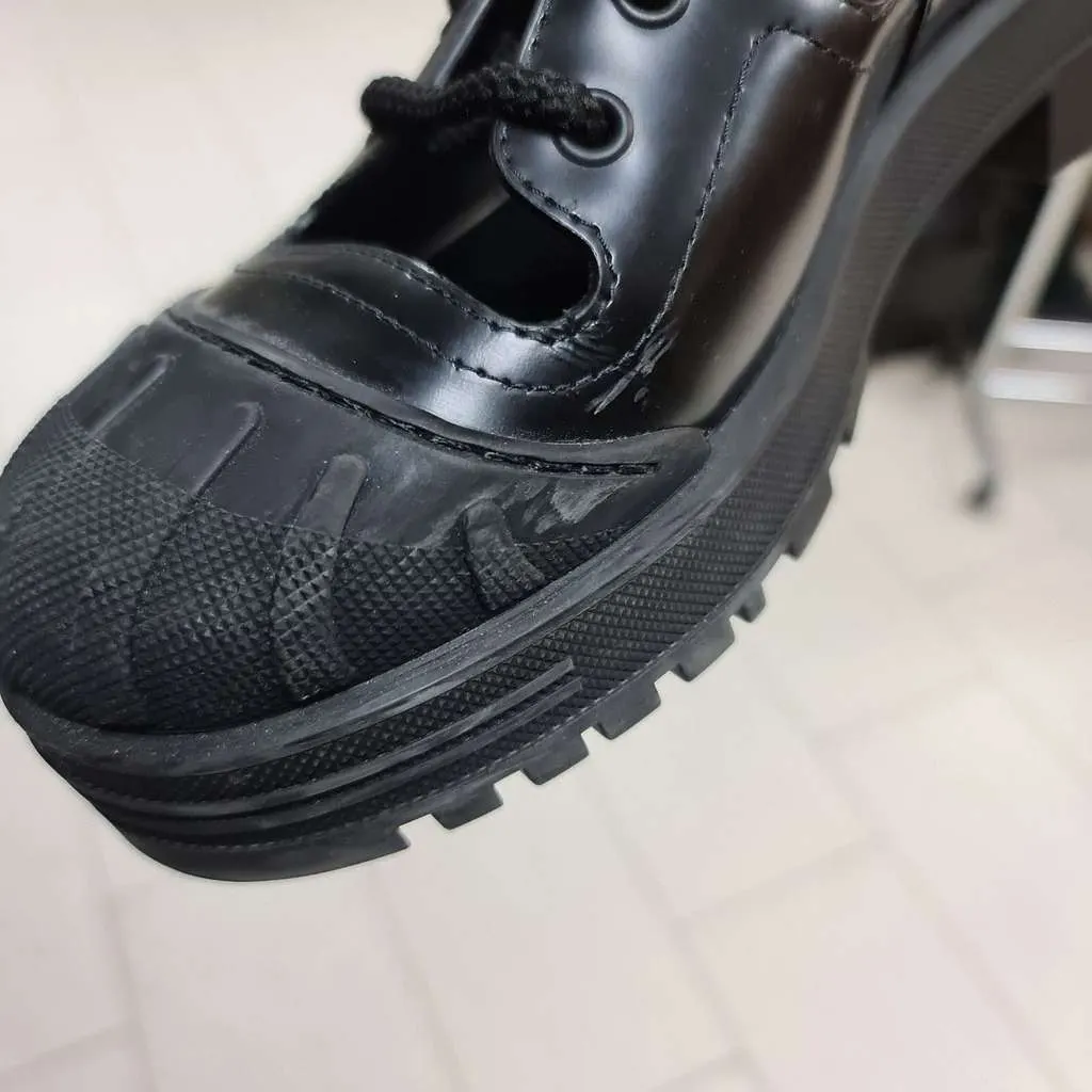 Dior Combat Boots Black Leather Very good - Box View