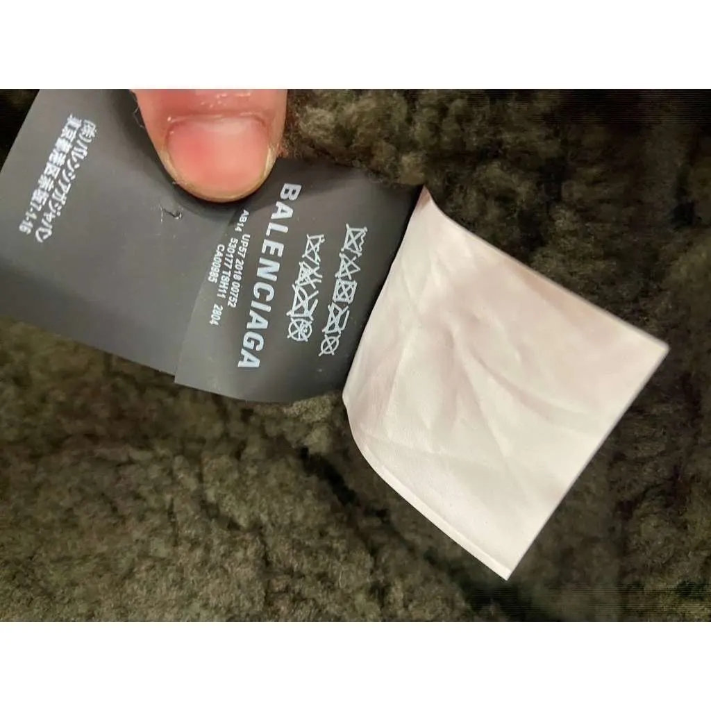 Balenciaga Sheepskin Oversized Coat Green Cotton Very good - Box View