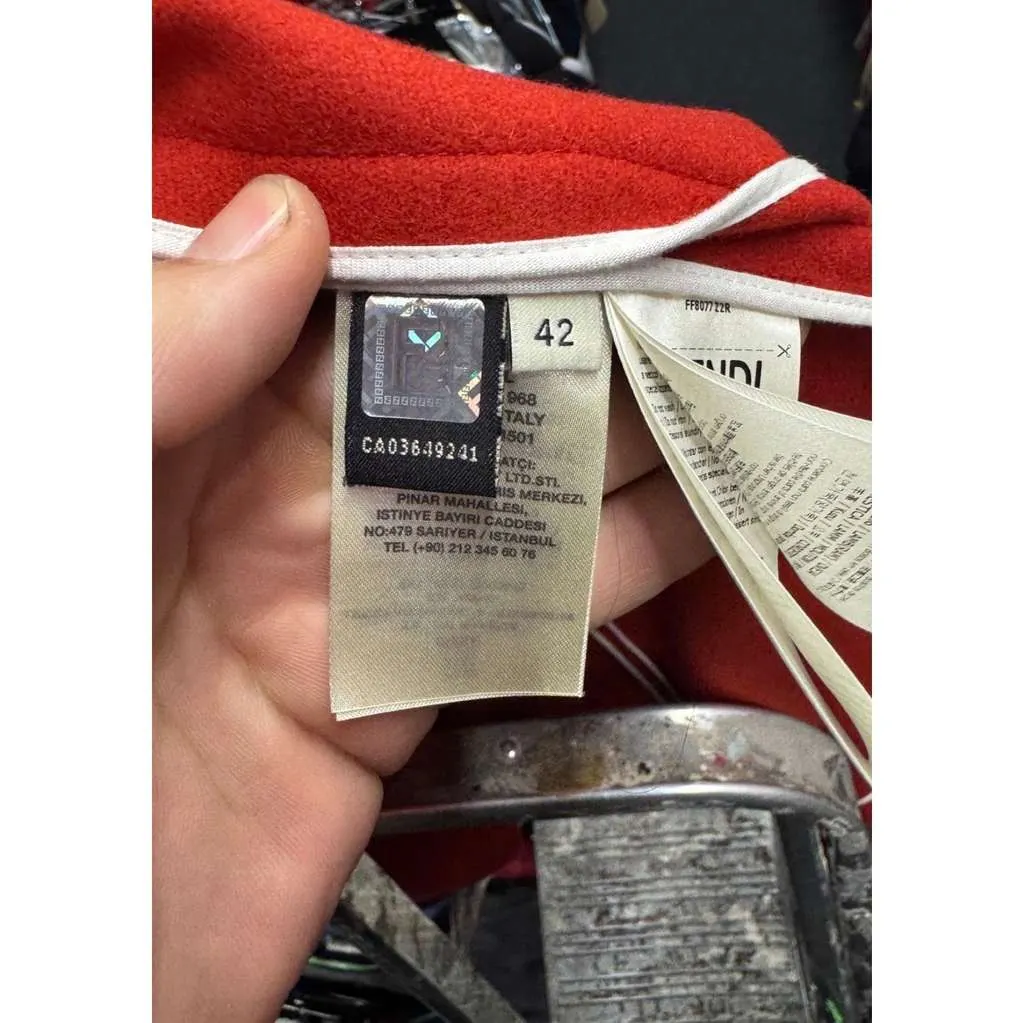 Fendi Vest Red Leather Very good - Box View