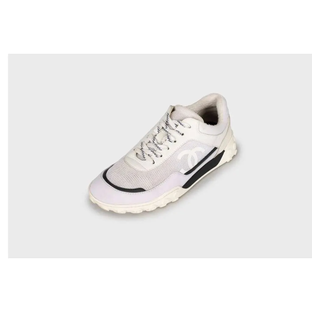 Chanel Sneakers White Very good - Inside View