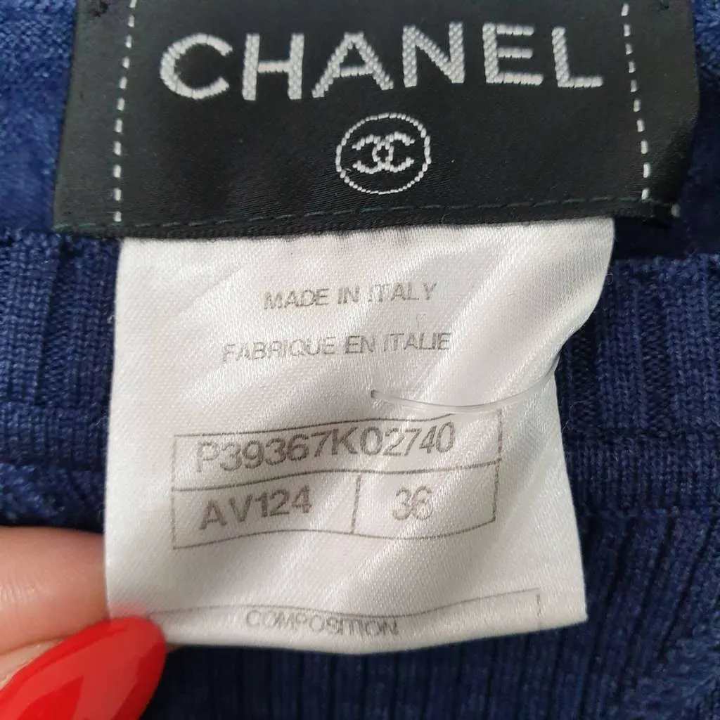 Chanel Long Sleeve Knit Dress Navy Cotton Very good - Model View
