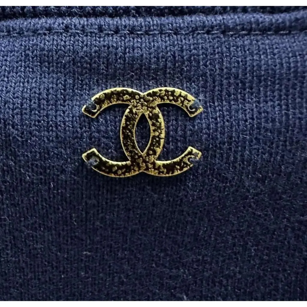Chanel Grecian Goddess CC Print T Blue Cotton Very good - Model View