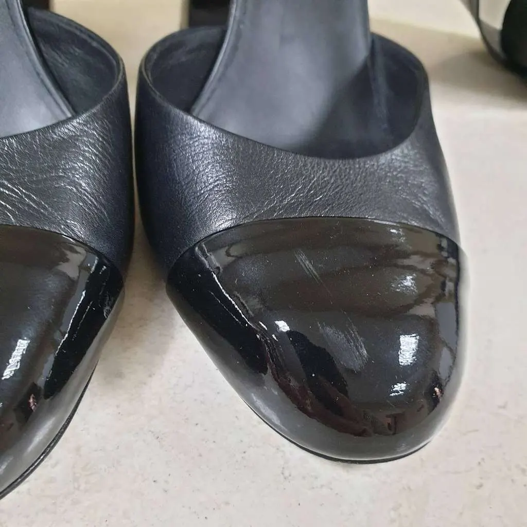 Chanel Lace Up Heeled Sandals Black Leather Very good - Inside View