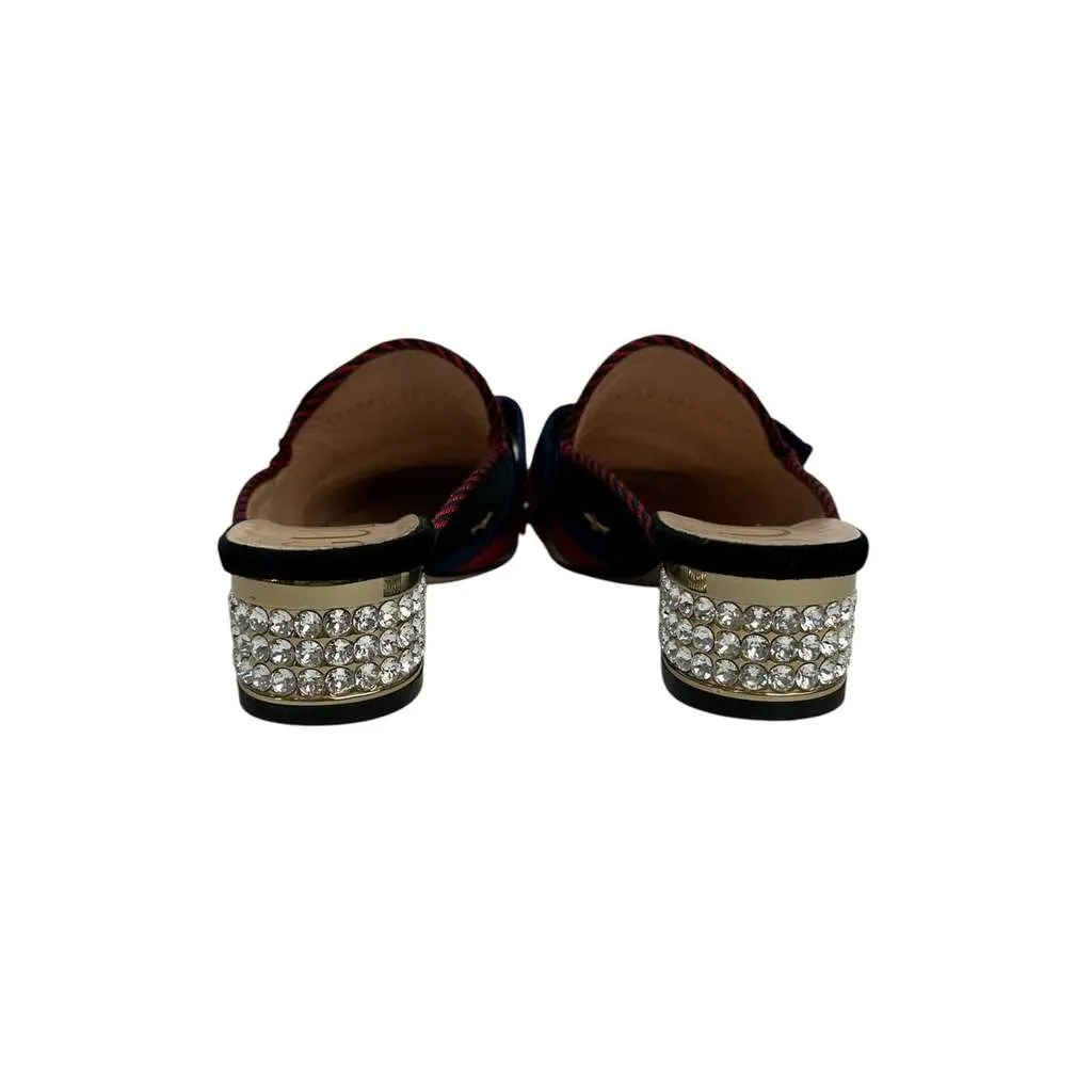 Gucci Emellished Bow Mules Black Velvet Very good - Model View