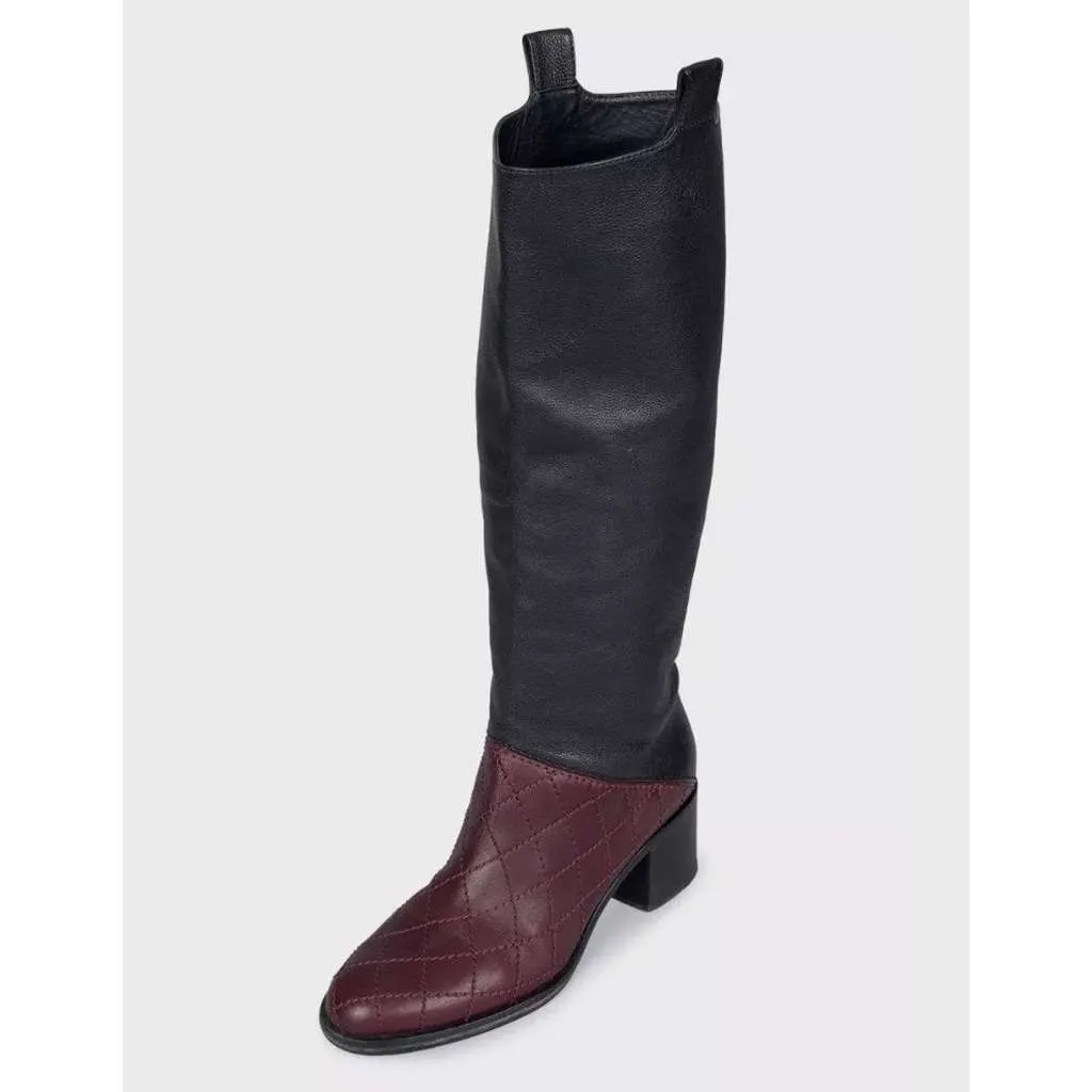 Chanel Two CC logo Boots Black Leather Very good - Inside View