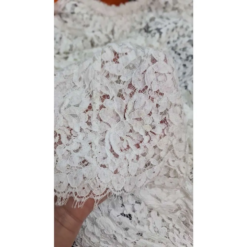 Chanel Floral Lace Blouse White Lace Very good - Model View
