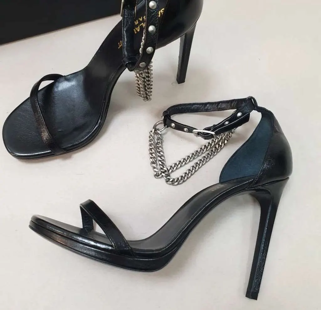 Saint Laurent Heeled Sandals Black Leather Very good - Model View