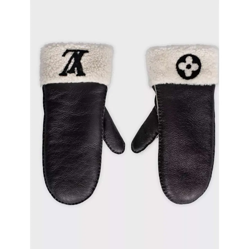 Louis Vuitton Lambskin Cap and Glove Set Black Leather Very good - Box View