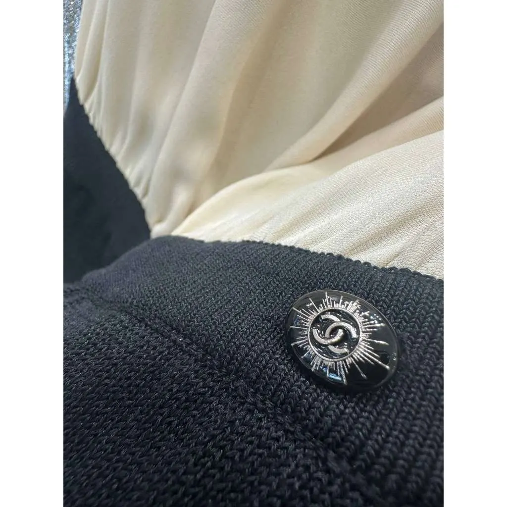 Chanel Signature Playsuit Mini Jumpsuit Black Silk Very good - Box View