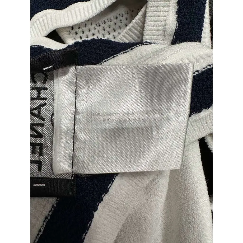 Chanel Bra Top Cardigan Set Black Wool Very good - Box View