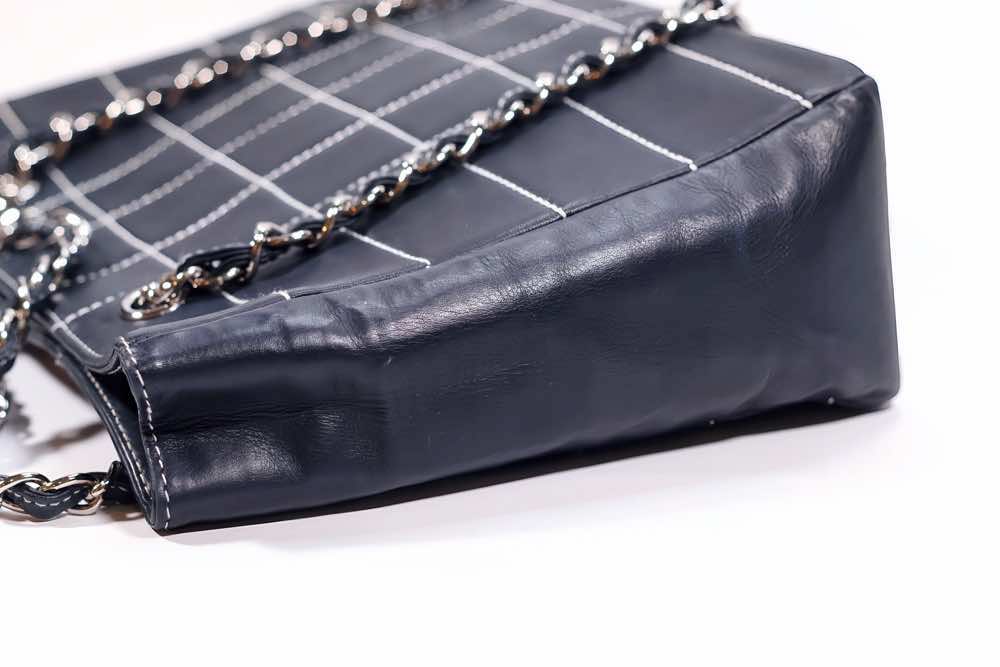 Chanel Chocobar Wildstitch - Image 12