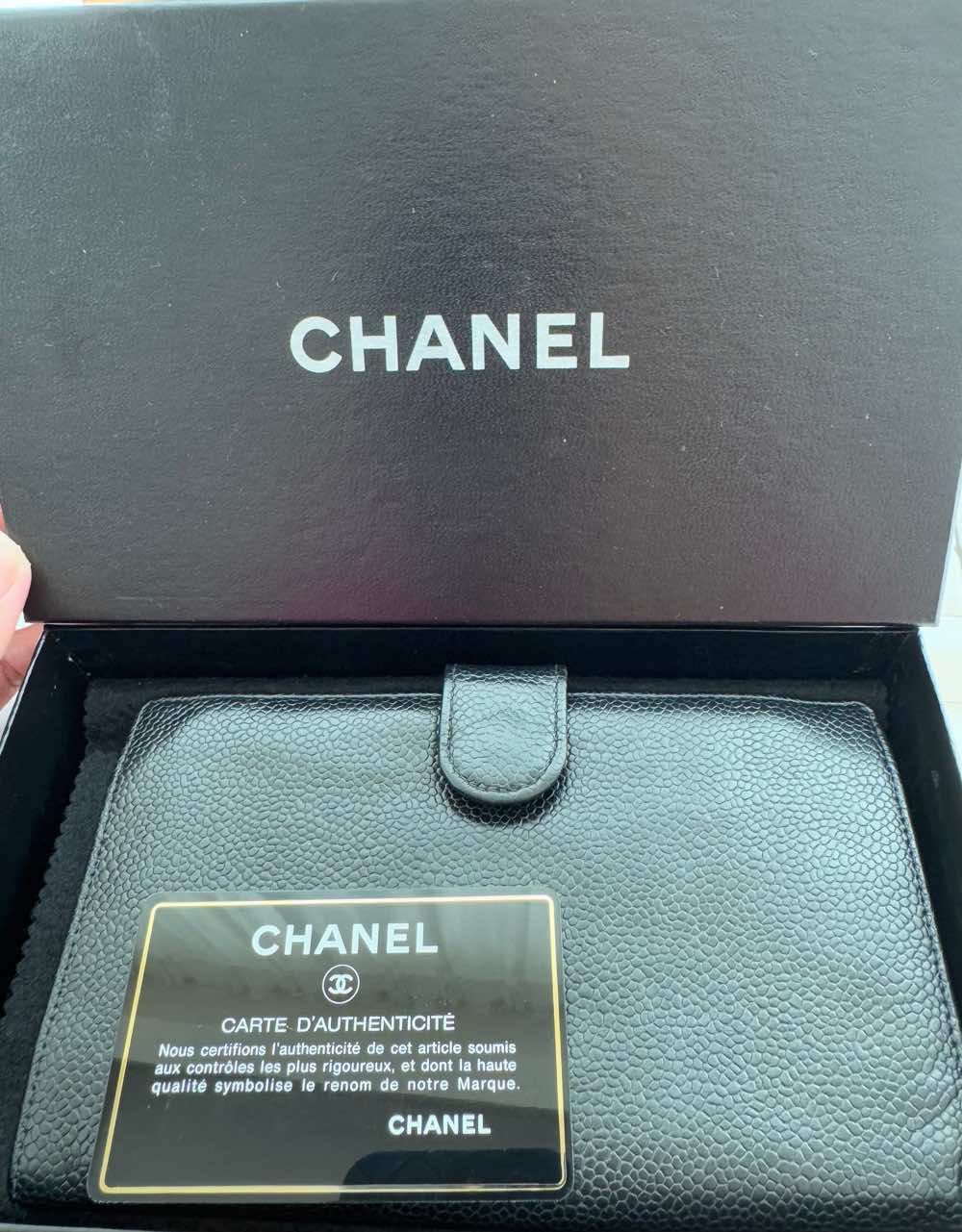 Chanel Caviar Wallet - 4