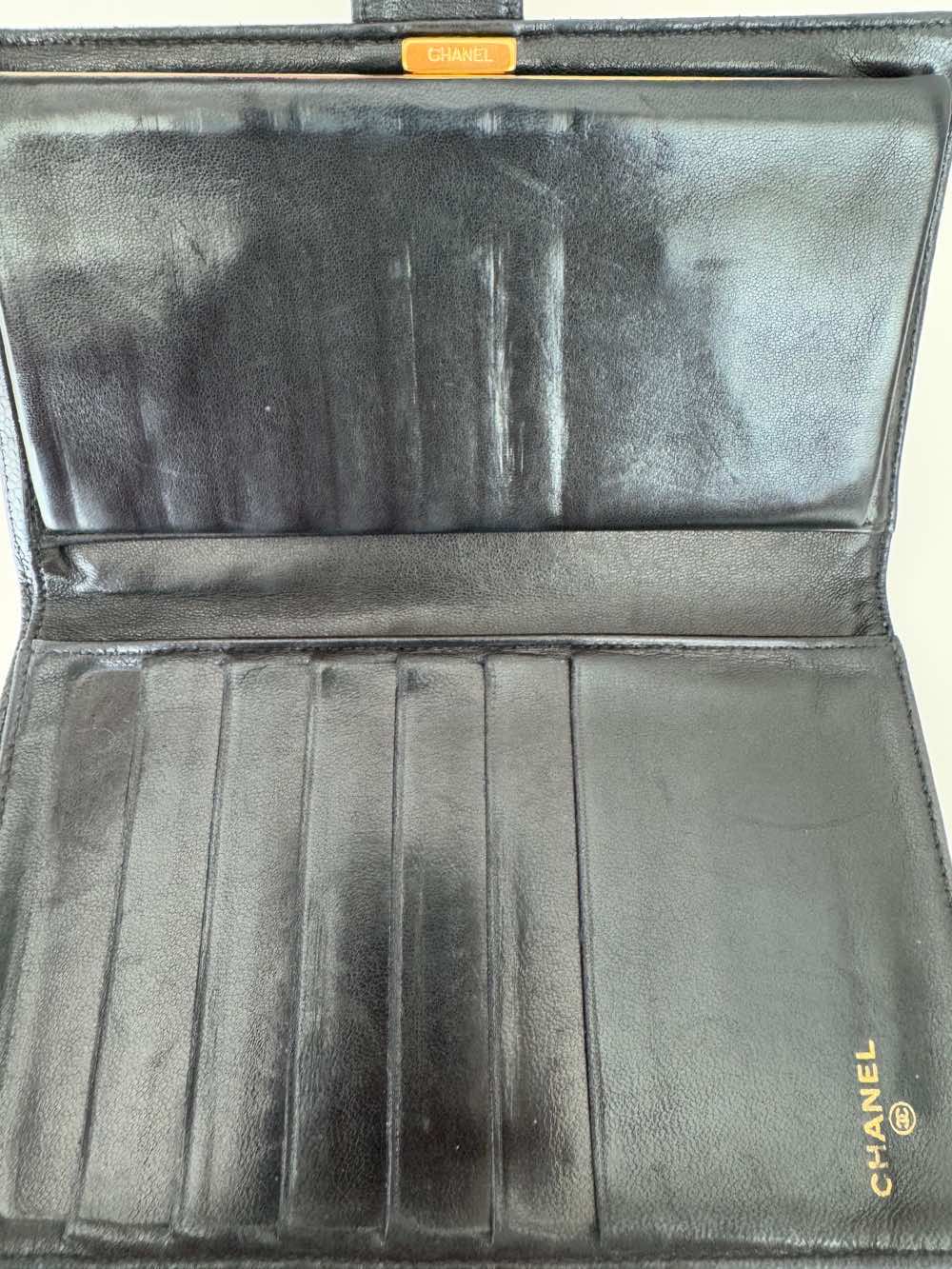 Chanel Caviar Wallet - Image 19