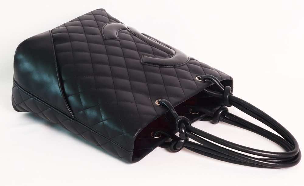 Chanel Cambon Medium - Image 10