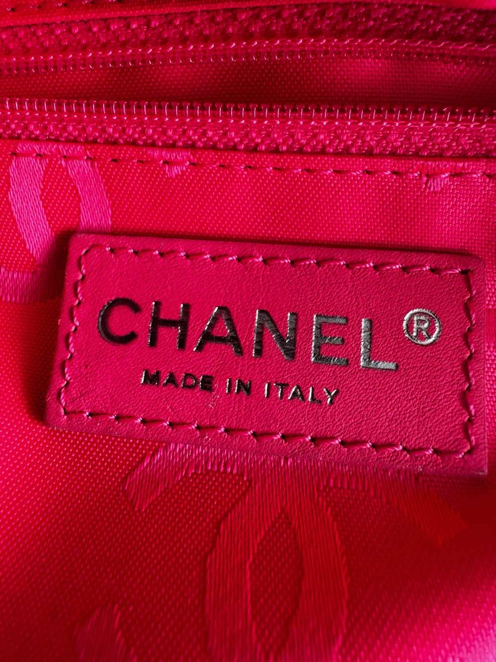 Chanel Cambon Medium - Image 22