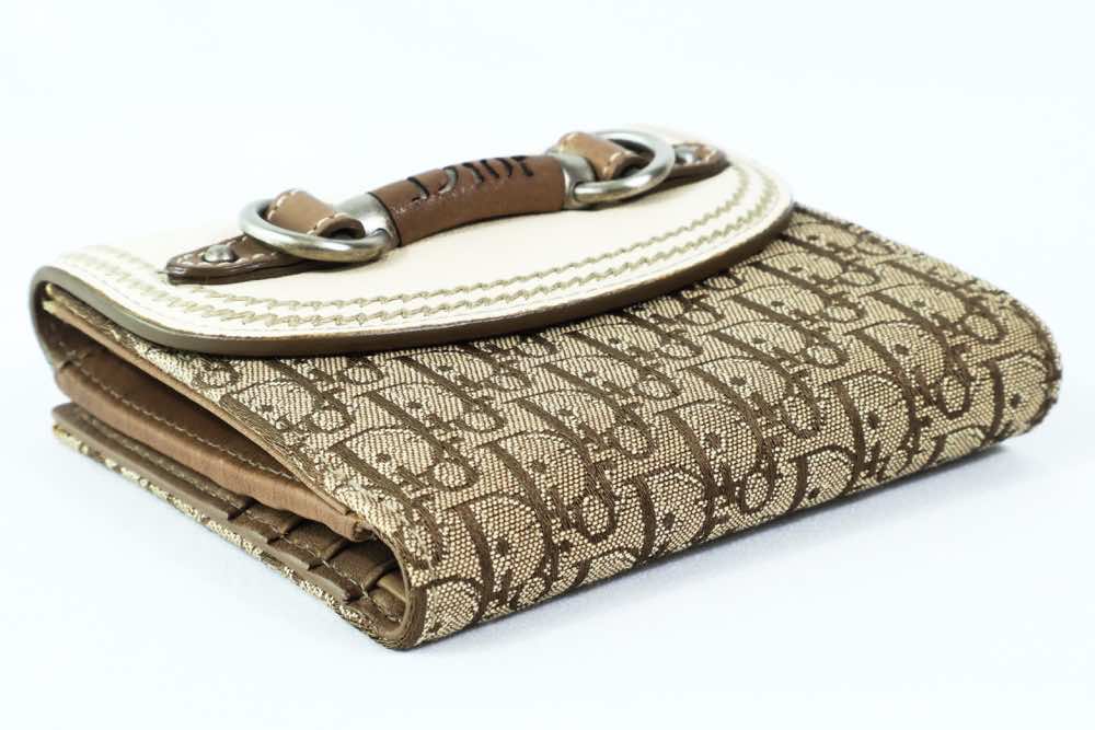Dior Bifold Wallet - Image 16