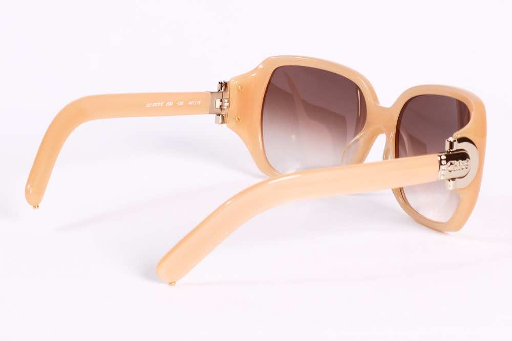 Chloe Beige Sunnies - Image 11