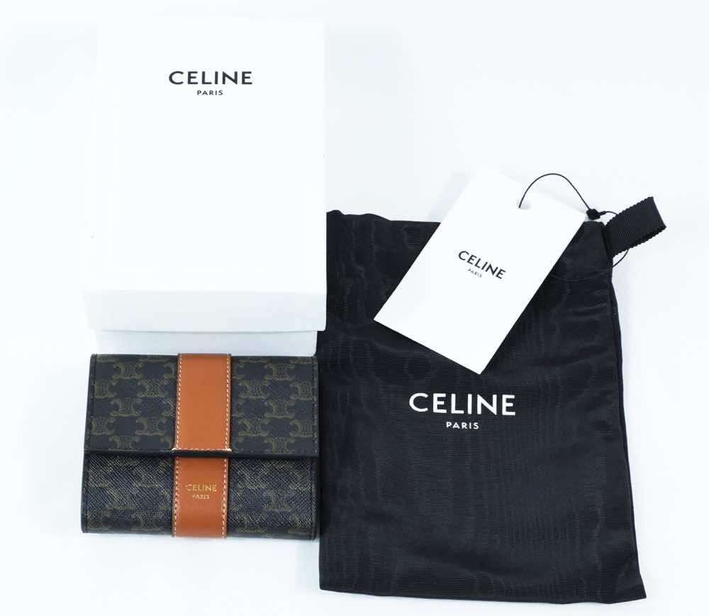 Celine Triomphe Wallet - Back view