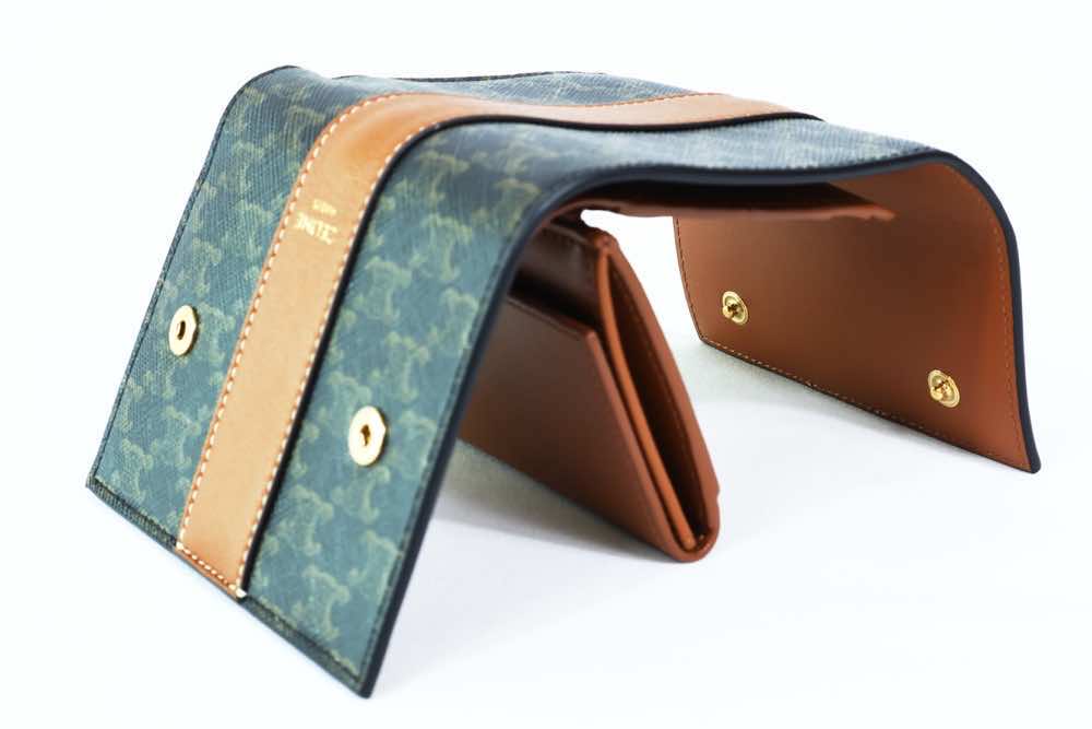 Celine Triomphe Wallet - Image 11