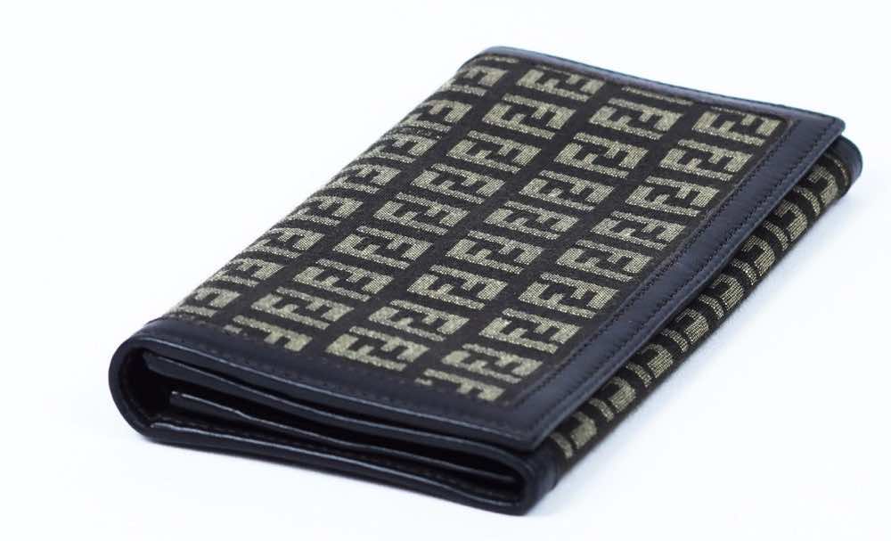 Fendi Zucca Bifold - Image 6