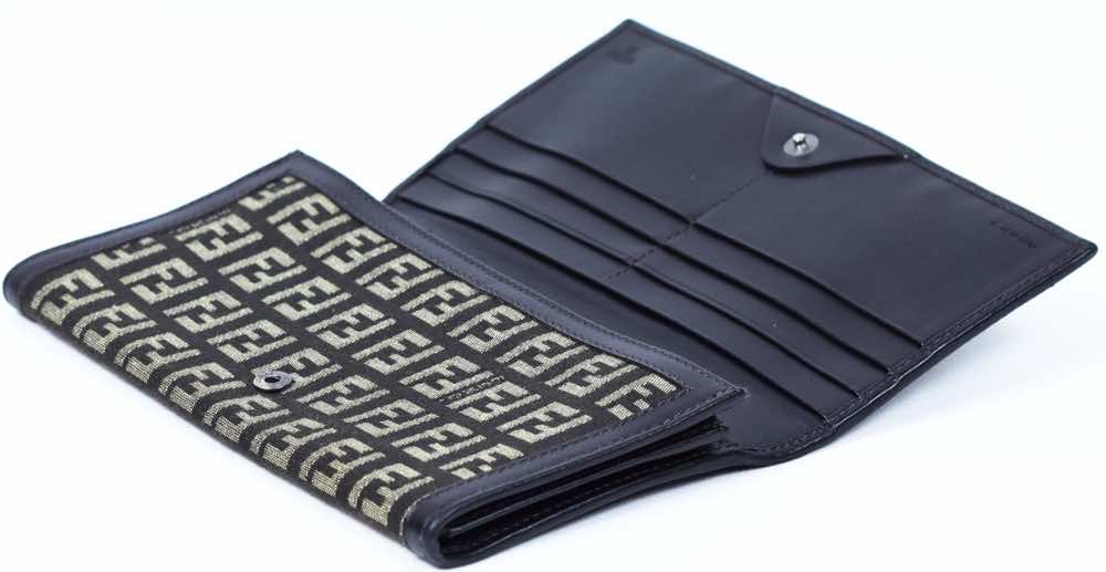 Fendi Zucca Bifold - Detail 1