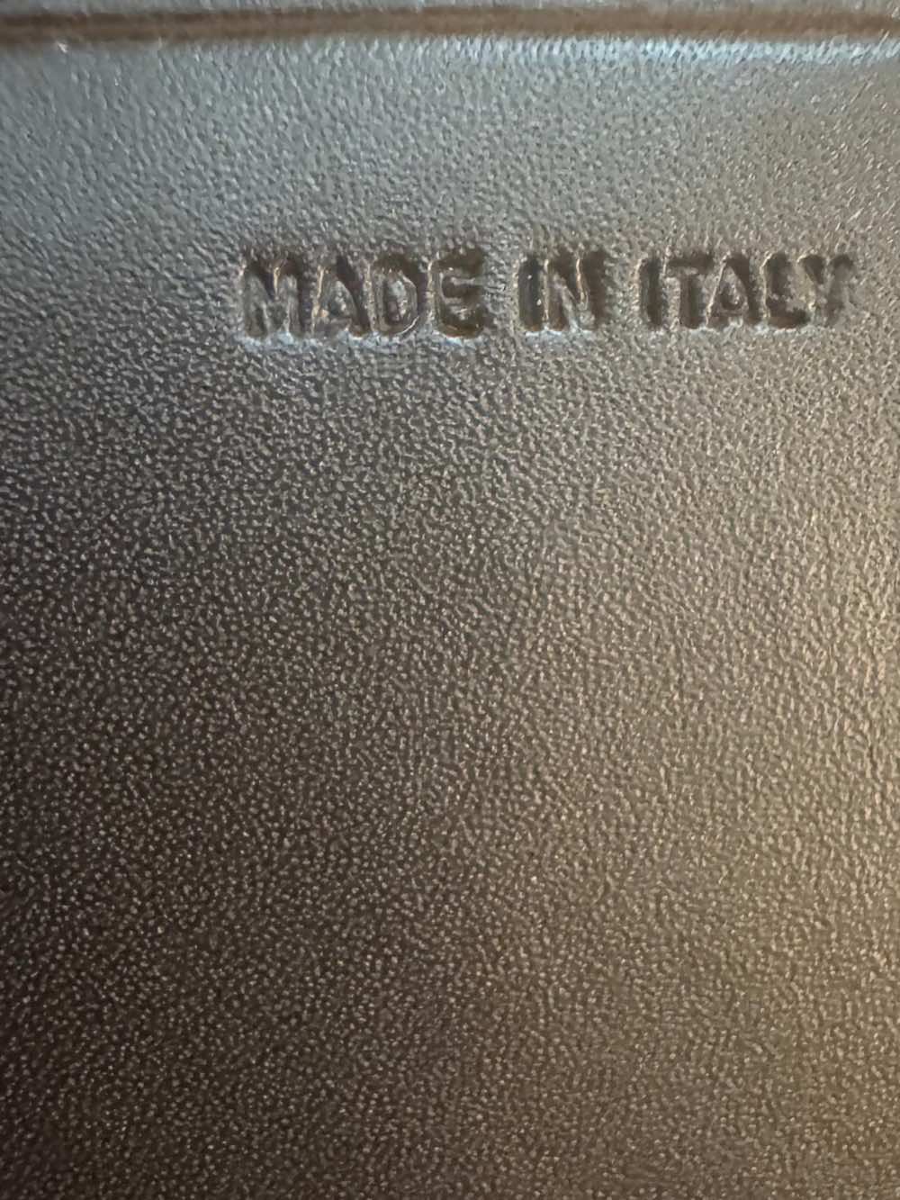 Fendi Zucca Bifold - Image 13