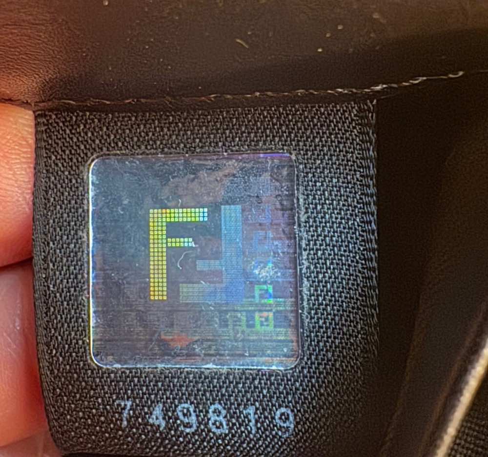 Fendi Zucca Bifold - Image 16