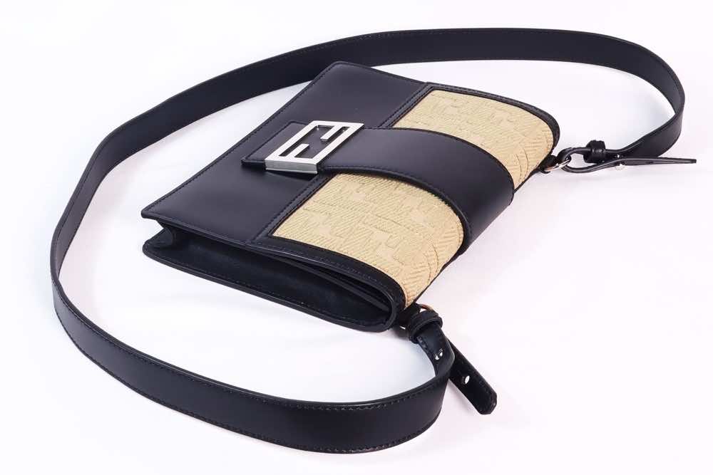 Fendi Flat Baguette - Image 10