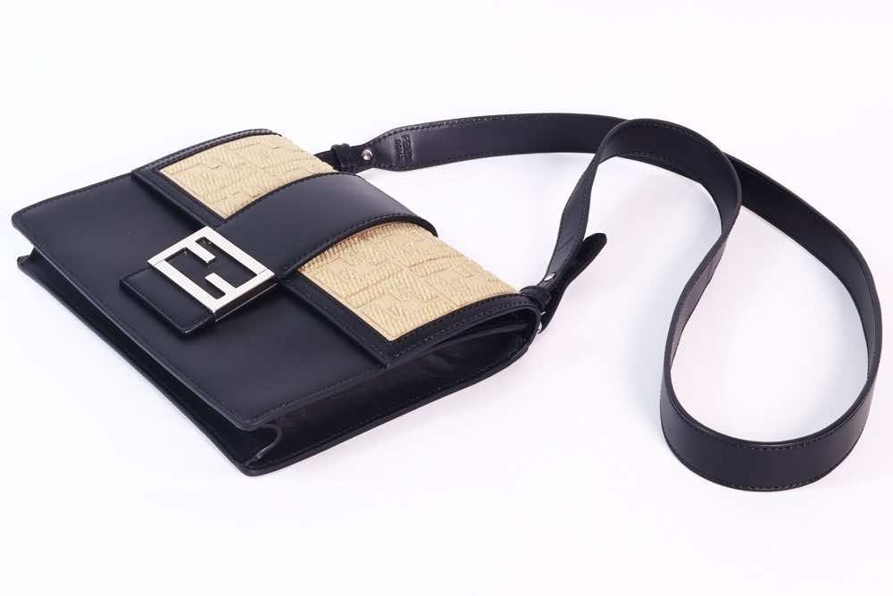 Fendi Flat Baguette - Image 11