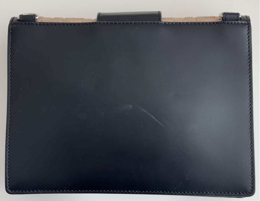 Fendi Flat Baguette - Image 18