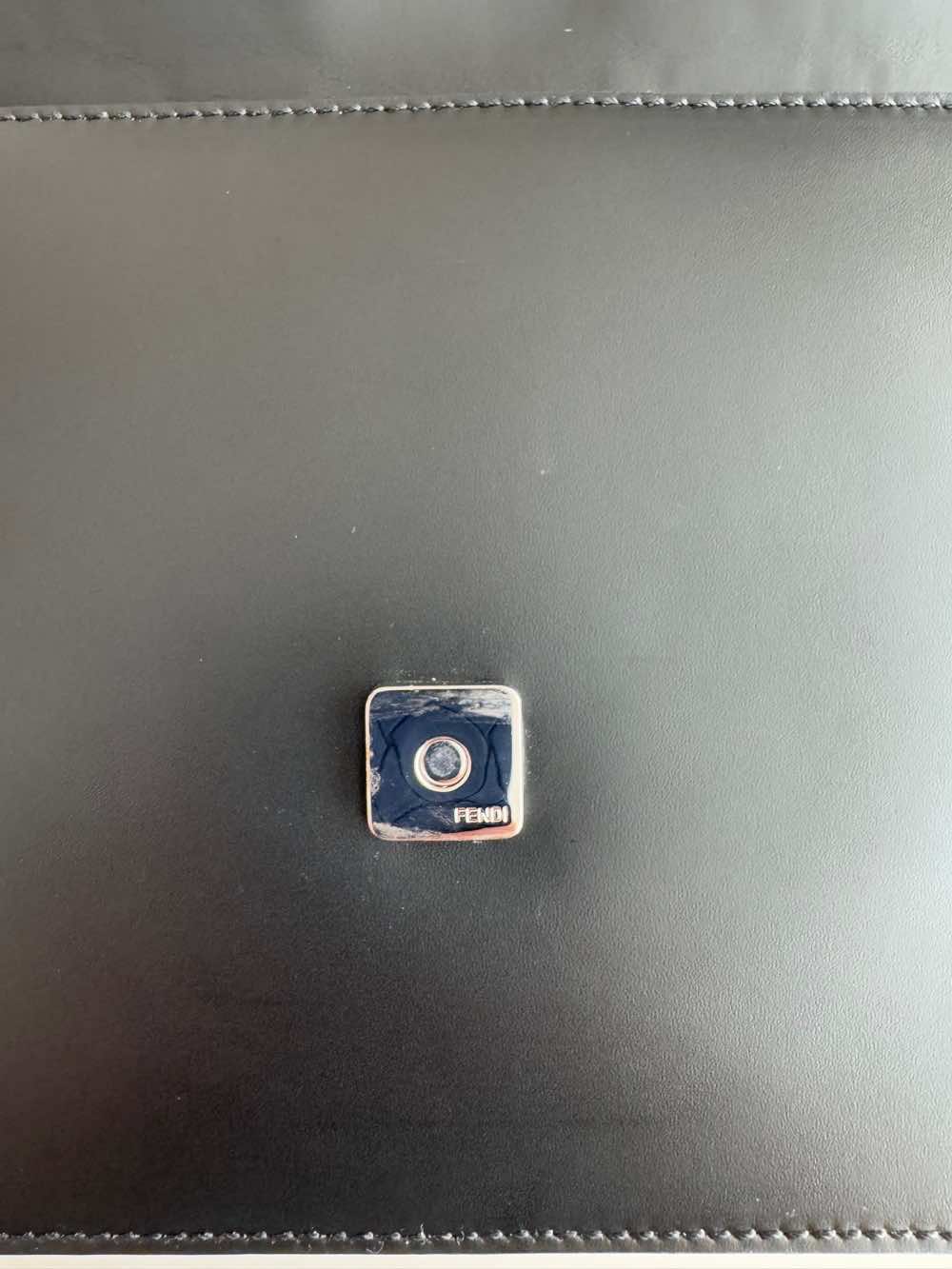 Fendi Flat Baguette - Image 19