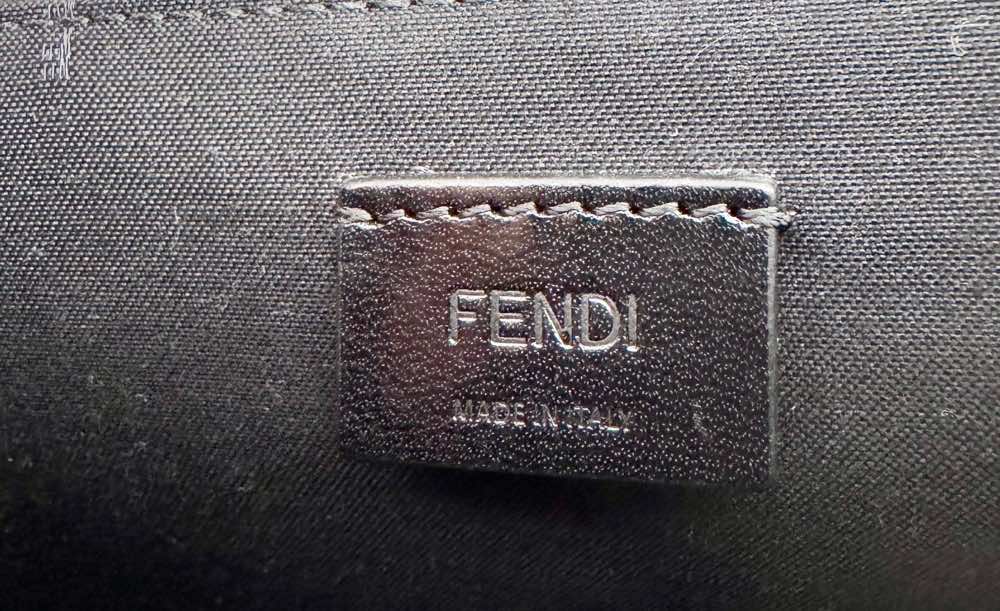 Fendi Flat Baguette - Image 21