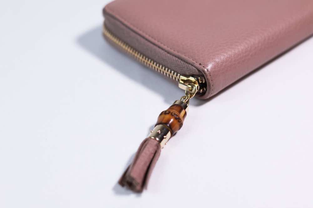 Gucci Zippy Wallet - Image 11