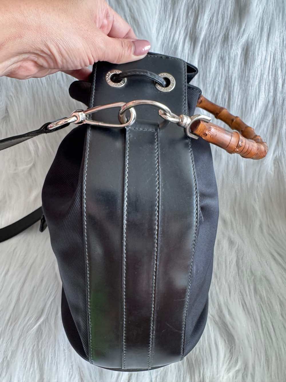 Gucci Bamboo Crossbody - Side view