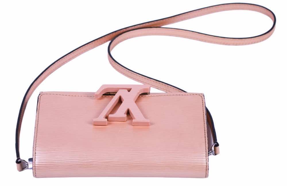 Louis Vuitton Pochette Louise - Image 13