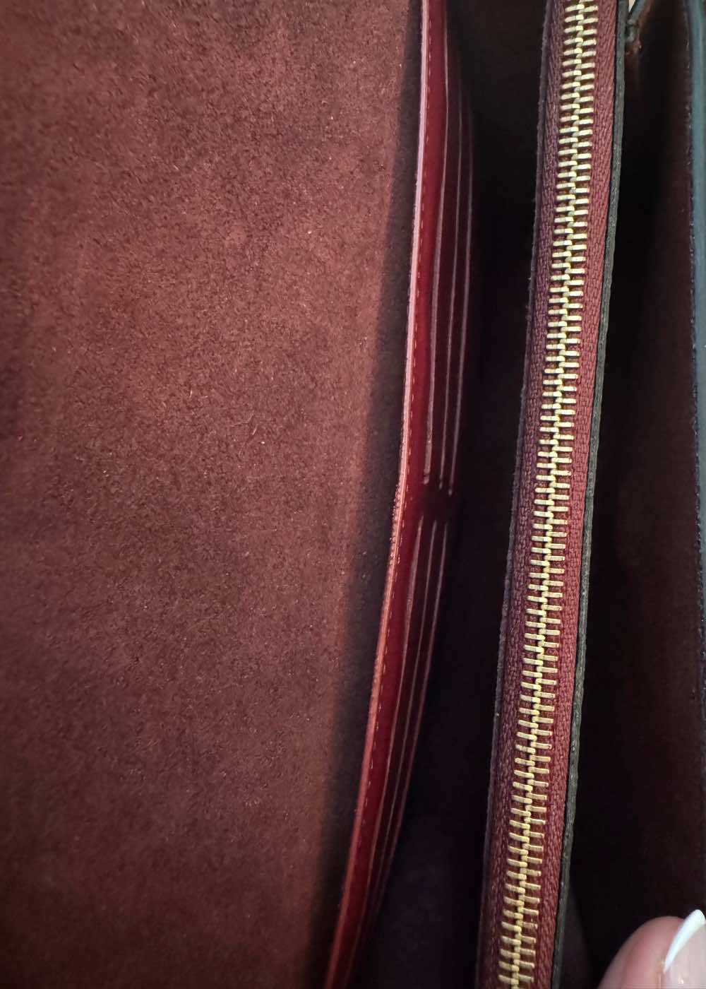 Louis Vuitton Vavin WOC - Image 24