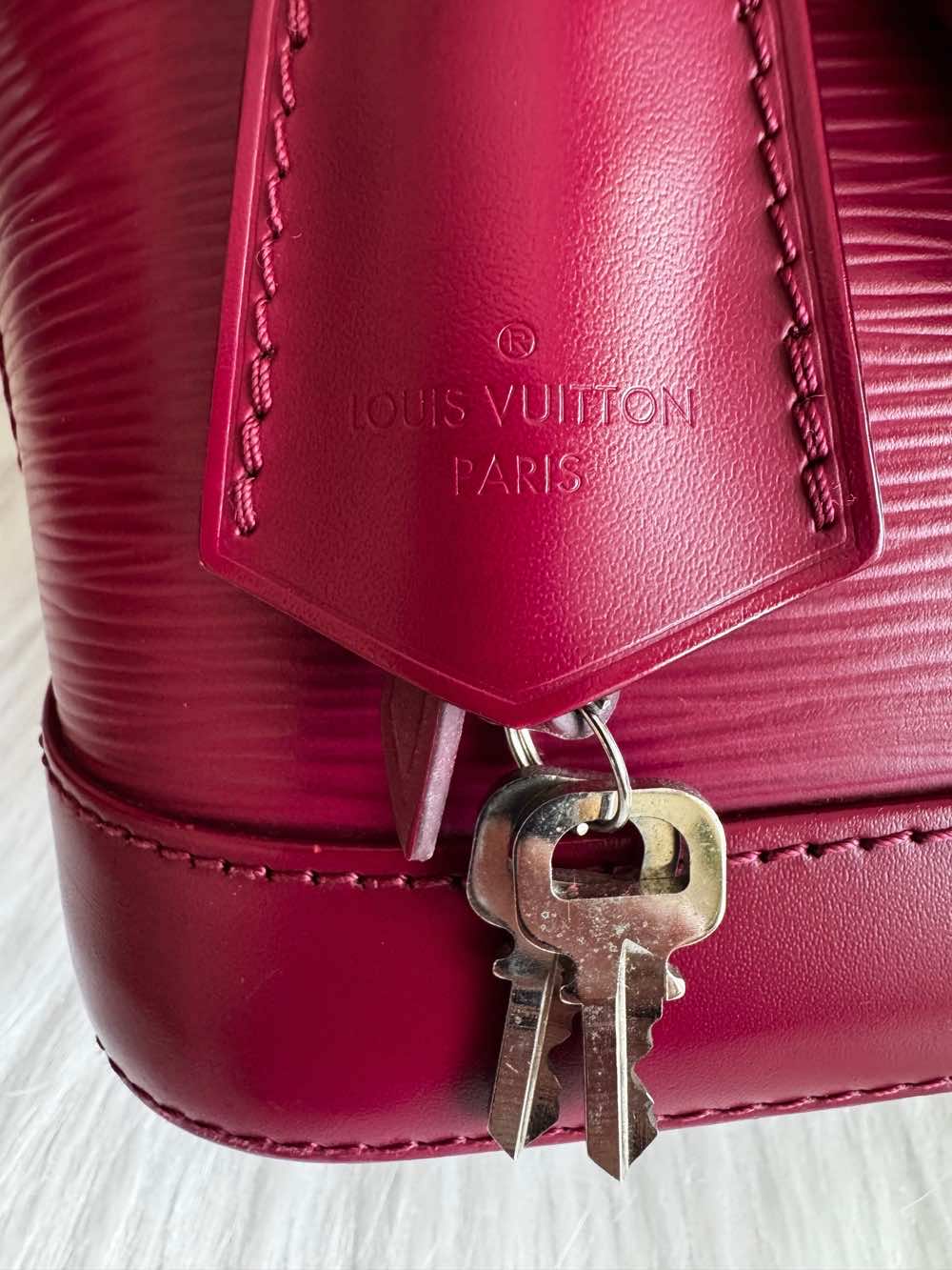 Louis Vuitton Alma BB - Image 14