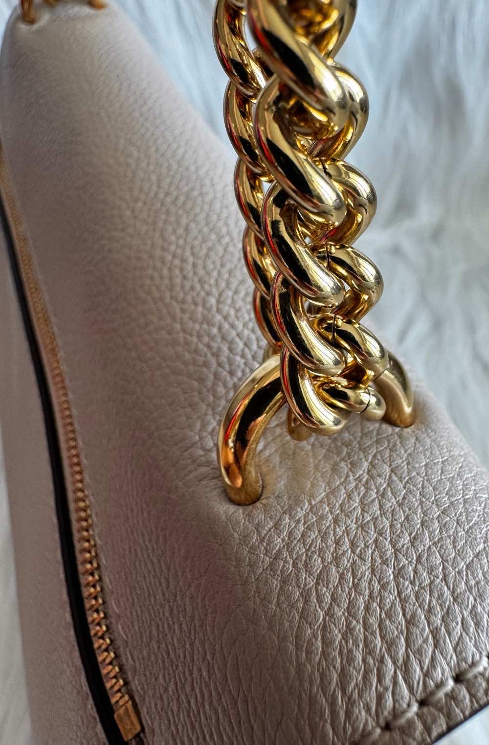 Louis Vuitton MyLockme BB - Image 22