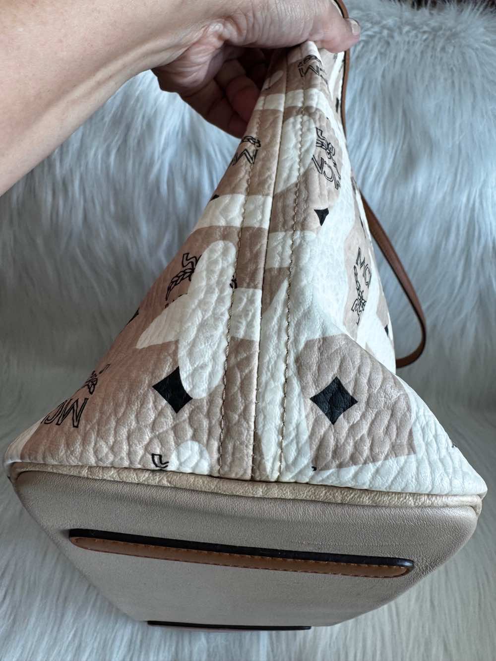 Mcm Tote Bag - Image 17