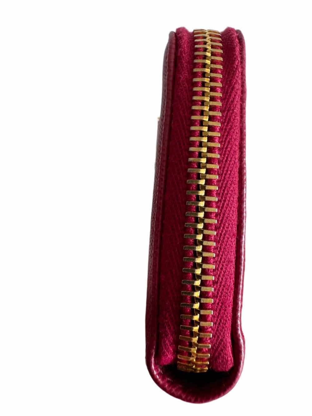 Prada Zippy Wallet - Detail 1