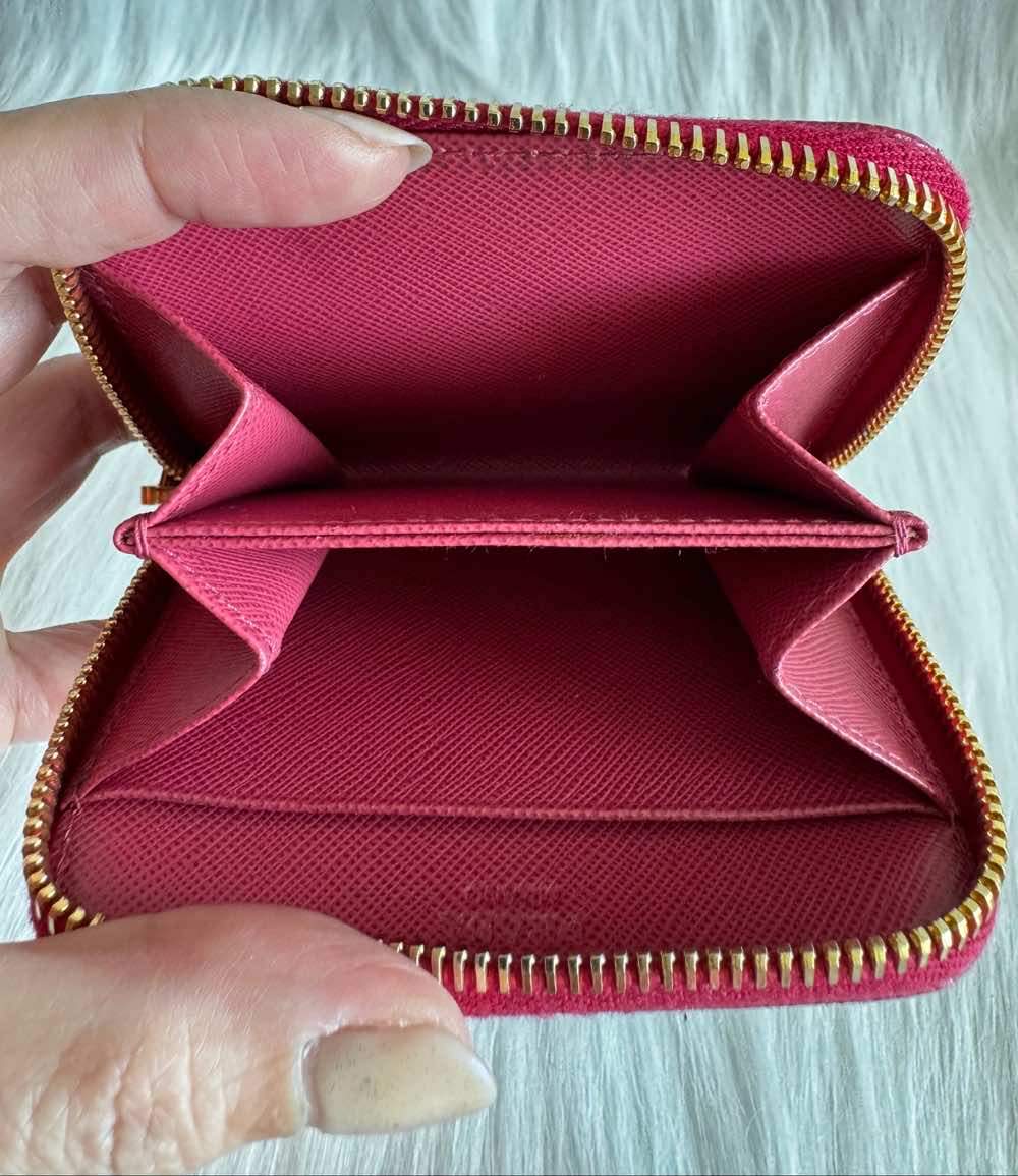 Prada Zippy Wallet - Image 10