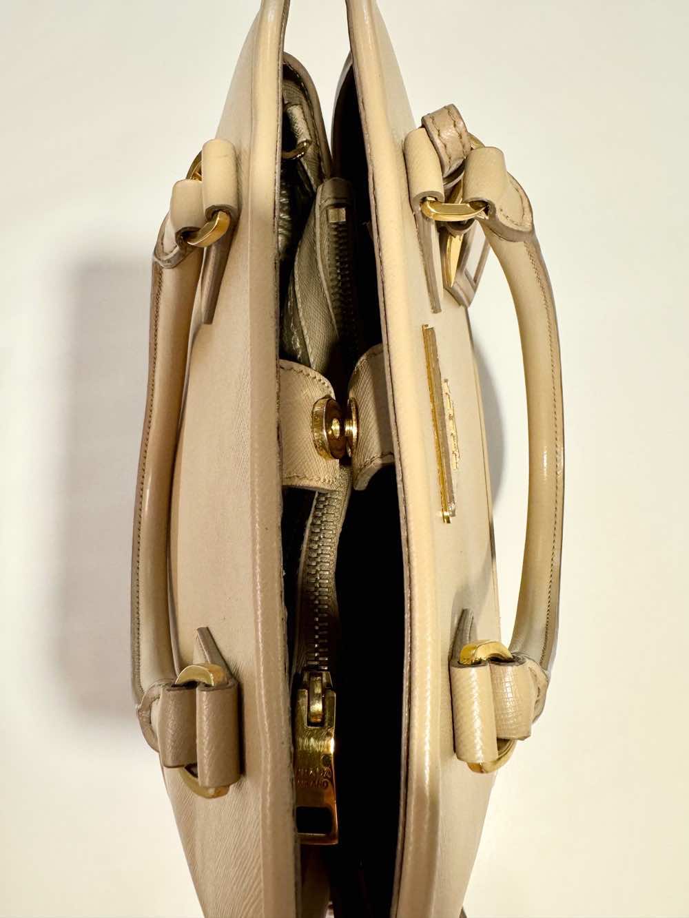 Prada Saffiano Beige - Image 23