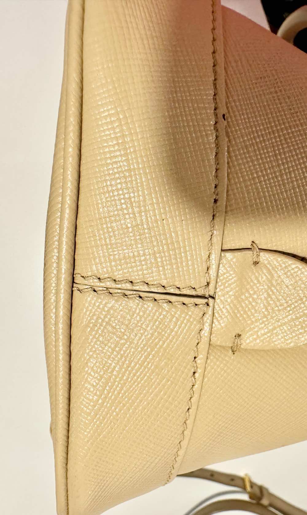 Prada Saffiano Beige - Image 25