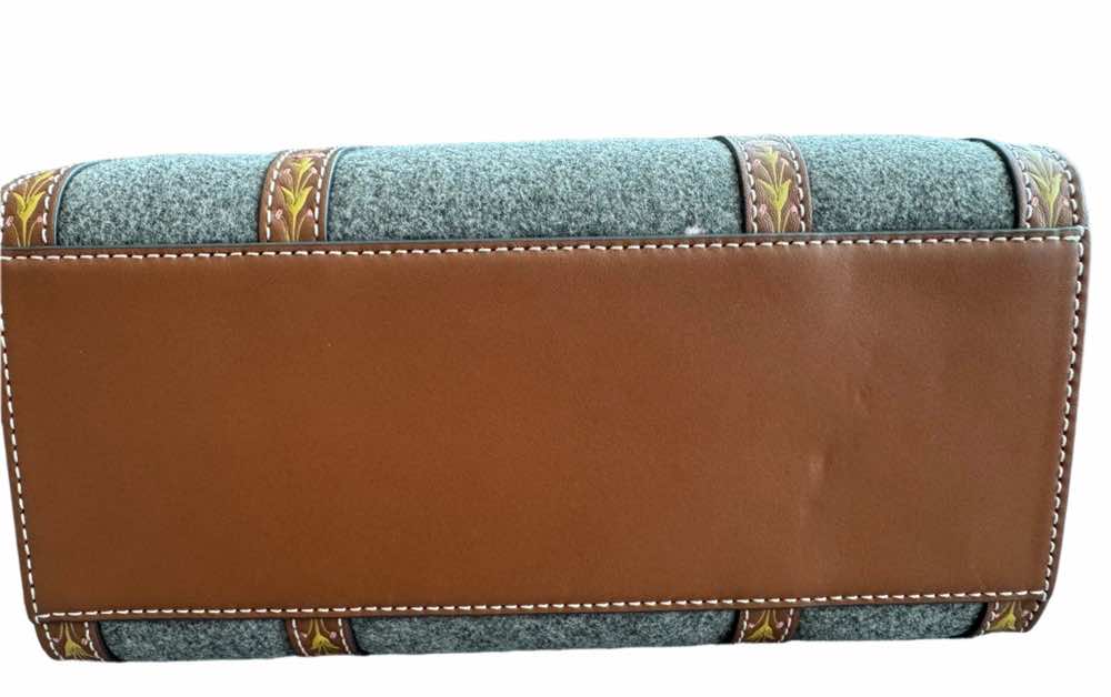 Tory Burch Two-way Bag - Image 11