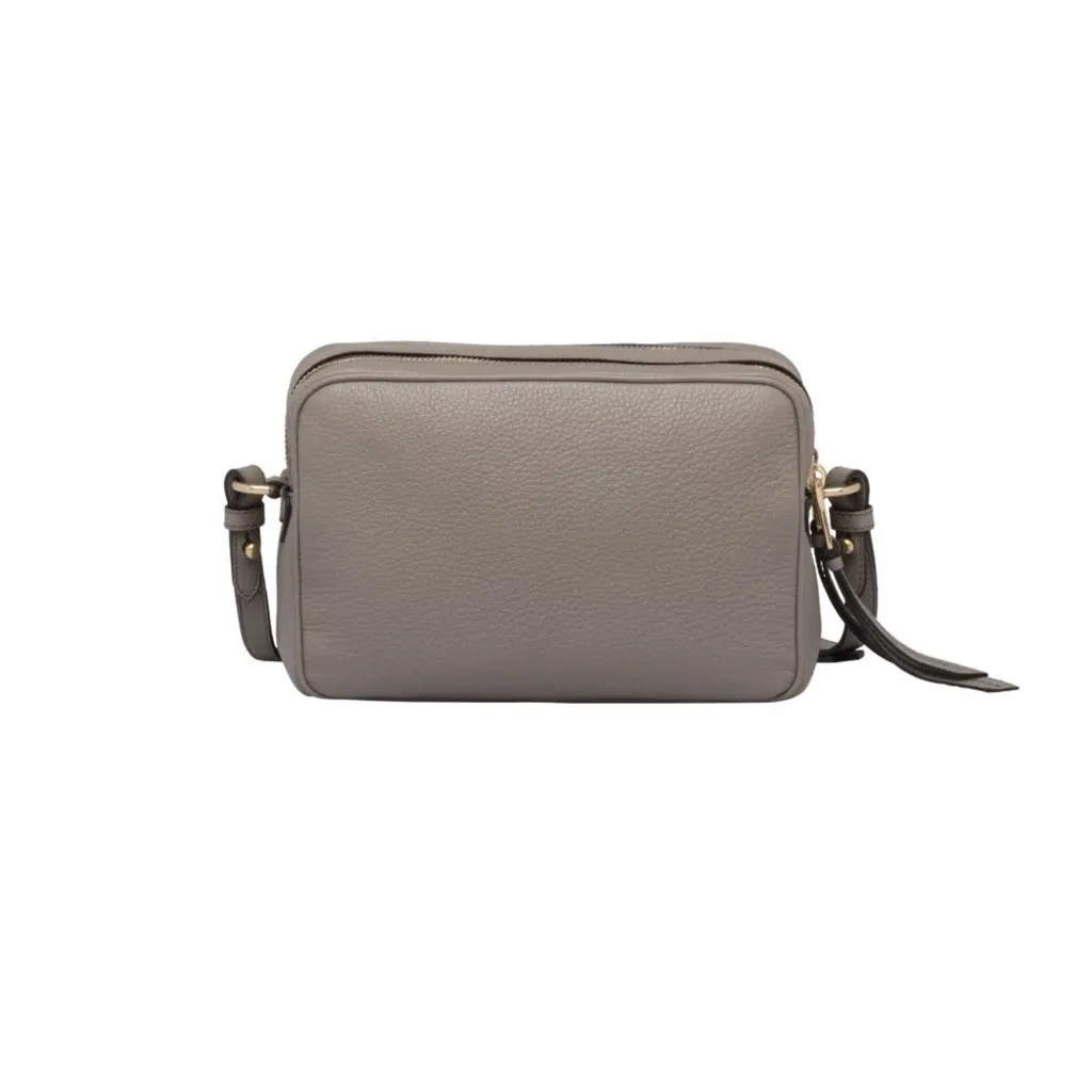 Prada Argilla Grey Vitello Phenix Leather Double Zip Cross Body Bag Grey Leather Never worn, with tag - Model View