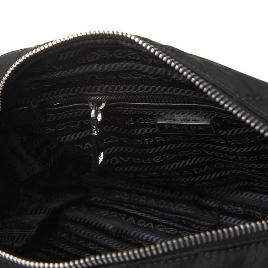 Prada Prada Re-Edtion Nylon Quilted Black Triangle Logo Crossbody Bag - Detail 2