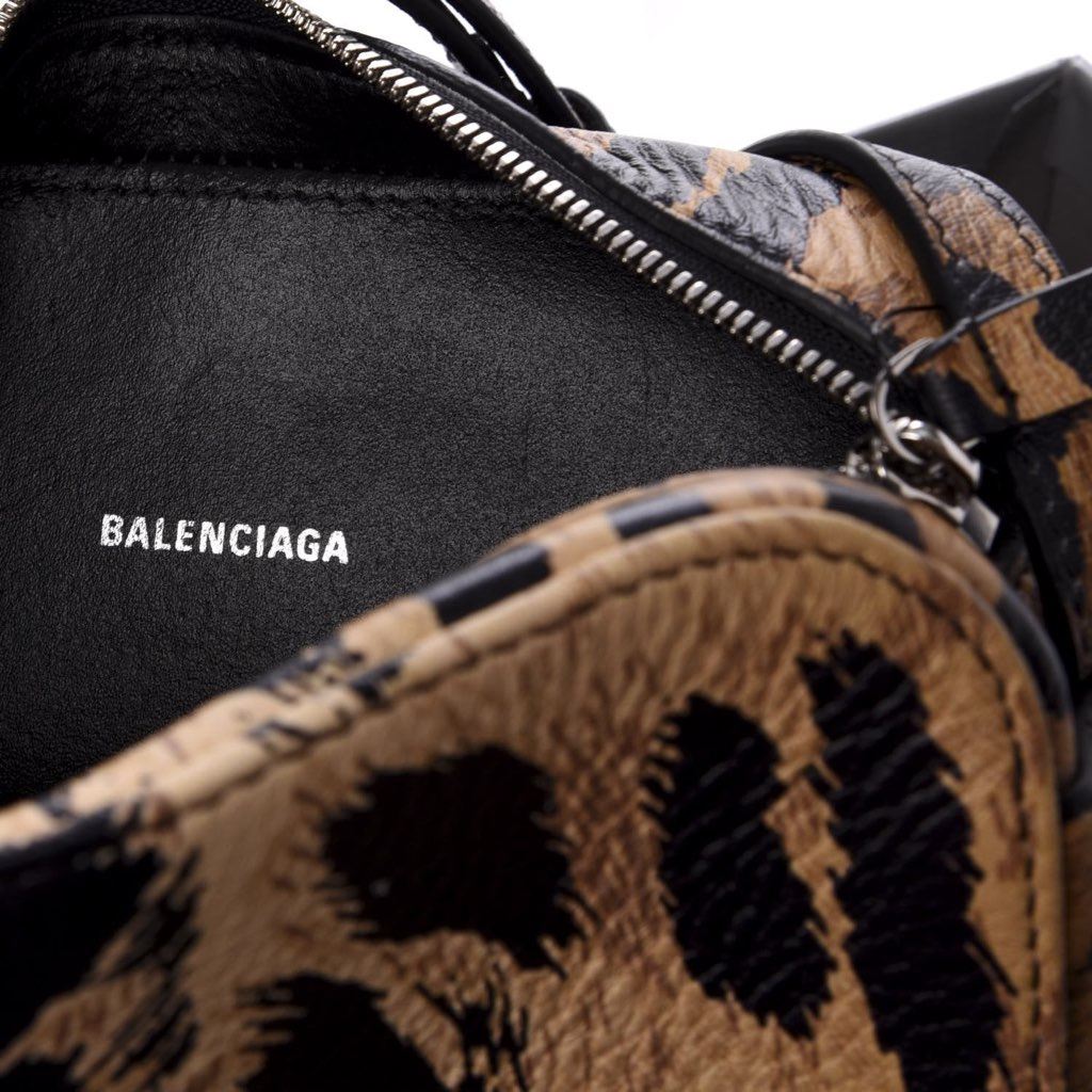 Balenciaga Balenciaga Calfskin Logo Printed Leopard XS Everyday Camera Bag - Side view