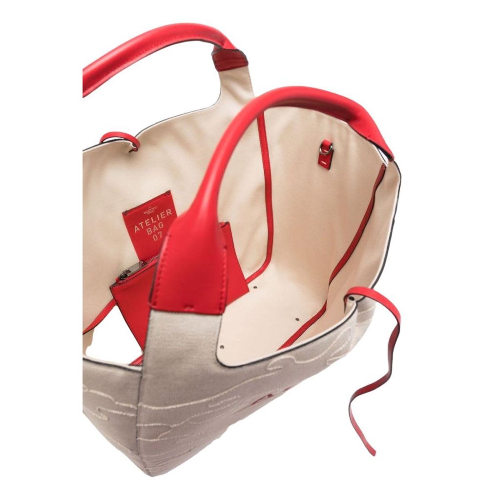 Valentino Garavani Valentino Garavani Sac Atelier 07 Edition Natural Tote Bag - Side view